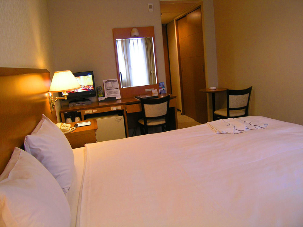 Hotel Yokohama Camelot Japan Esterno foto