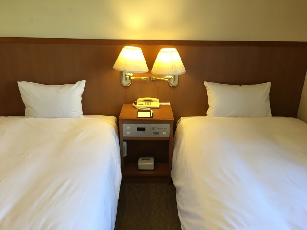 Hotel Yokohama Camelot Japan Esterno foto