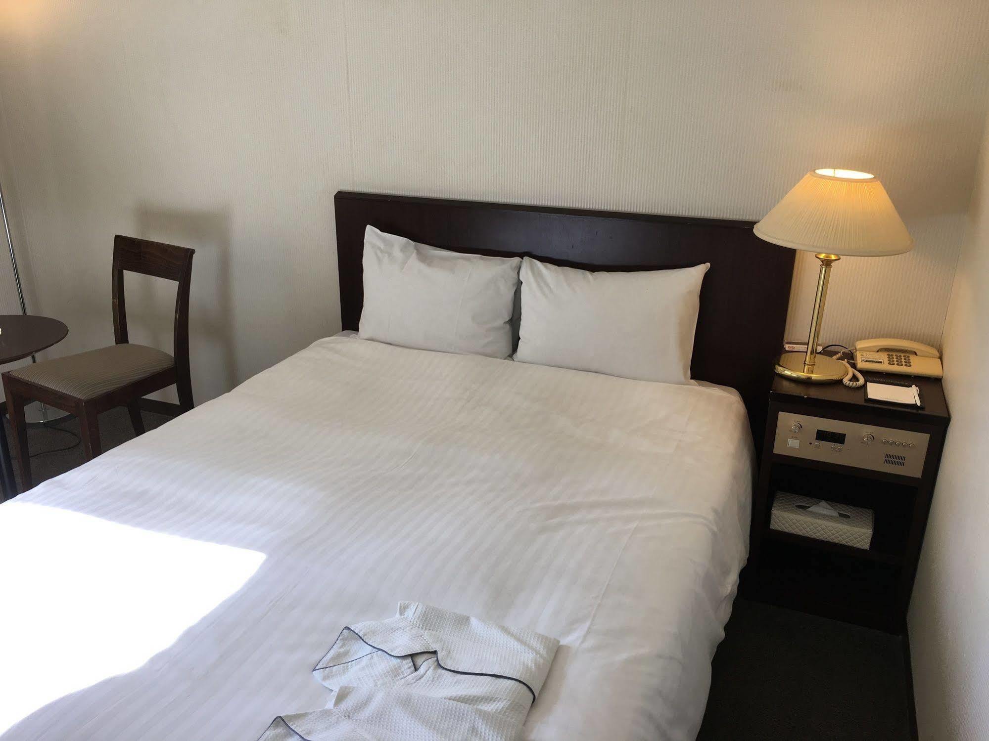 Hotel Yokohama Camelot Japan Esterno foto
