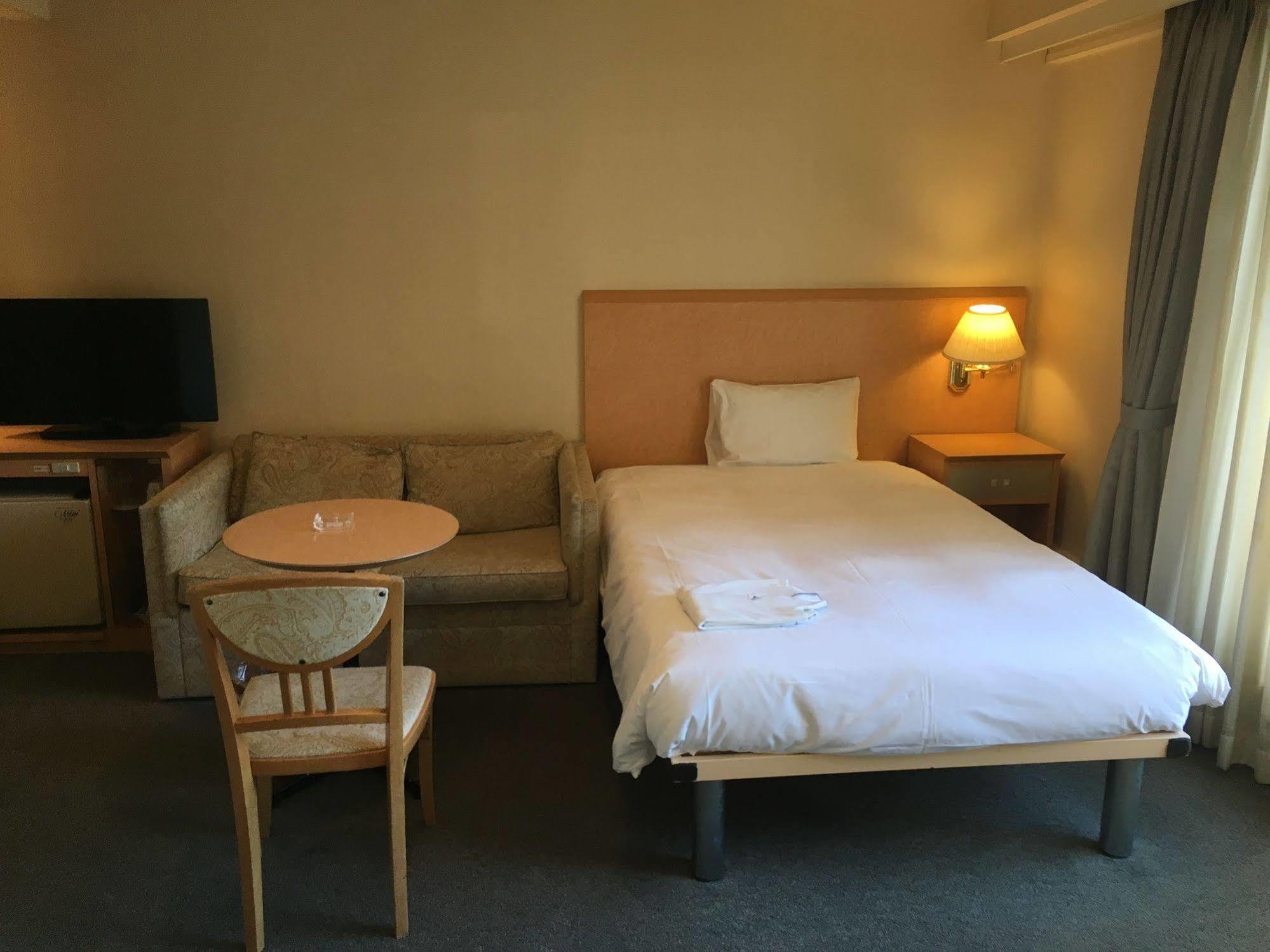 Hotel Yokohama Camelot Japan Esterno foto